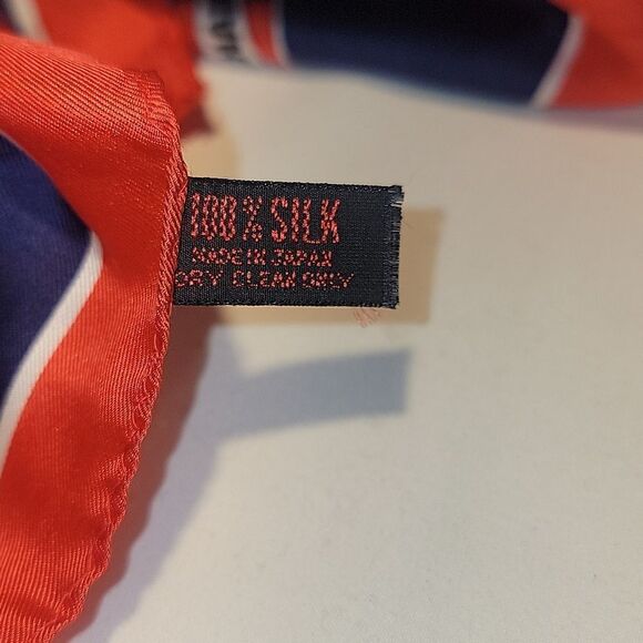 Vintage Champion sparkplug handkerchief - Picture 4 of 4